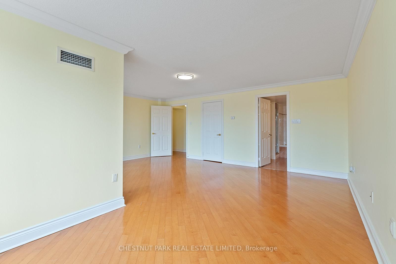 889 Bay Street • #1610 • Toronto, ON photo 23