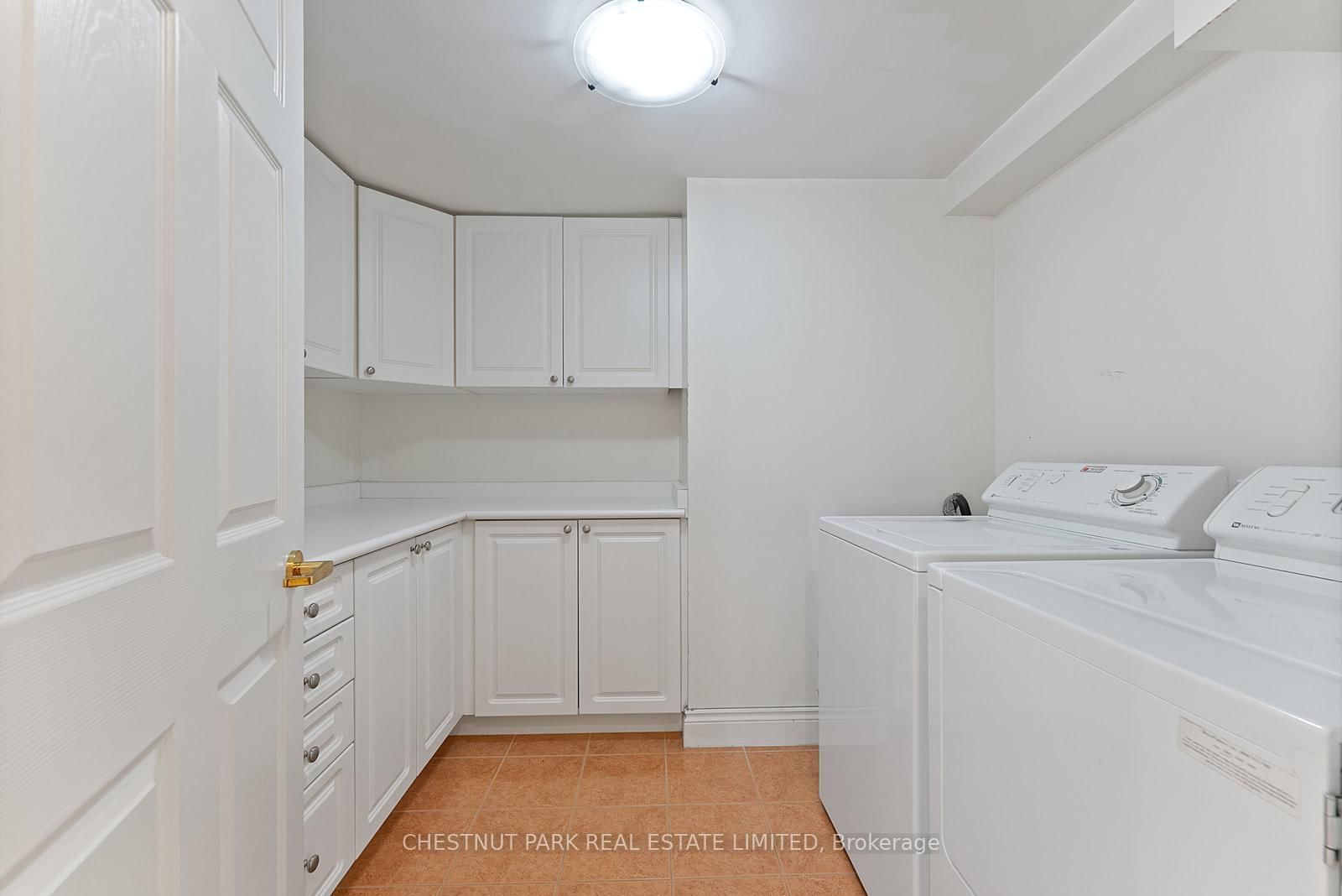 889 Bay Street • #1610 • Toronto, ON photo 30