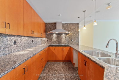 889 Bay Street • #1610 • Toronto, ON photo 6
