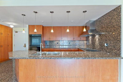 889 Bay Street • #1610 • Toronto, ON photo 8