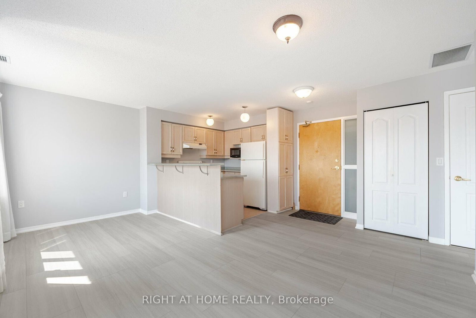 1387 Bayview Avenue • #306 • Toronto, ON photo 11