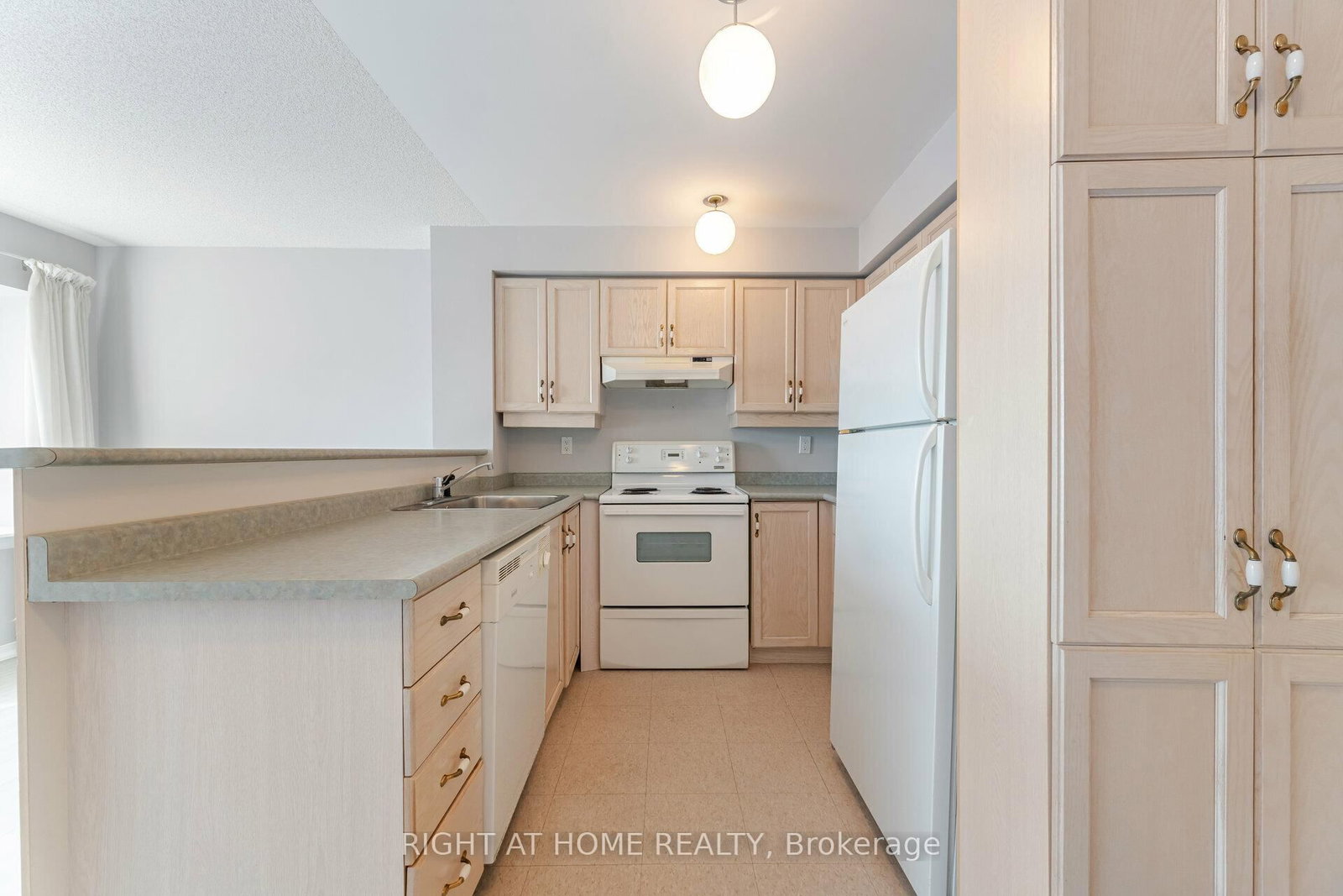 1387 Bayview Avenue • #306 • Toronto, ON photo 15