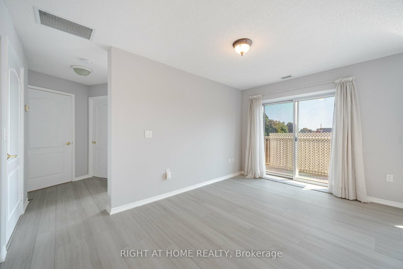 1387 Bayview Avenue • #306 • Toronto, ON photo 8