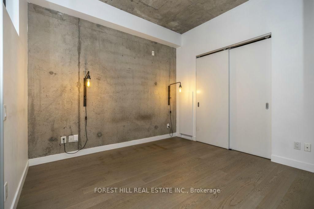 25 Stafford Street • #611 • Toronto, ON photo 8