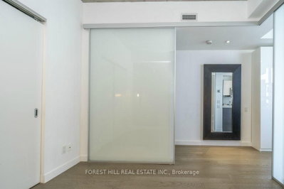 25 Stafford Street • #611 • Toronto, ON photo 9