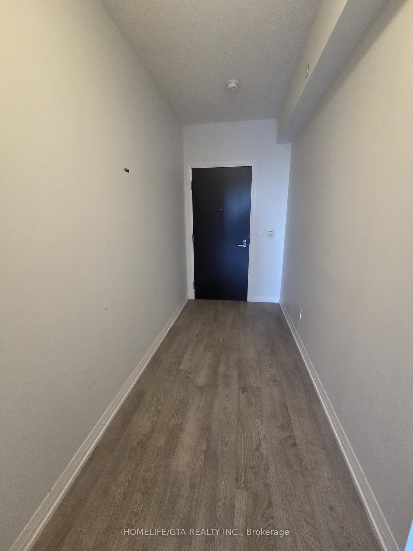 101 Erskine Avenue • #2005 • Toronto, ON photo 13