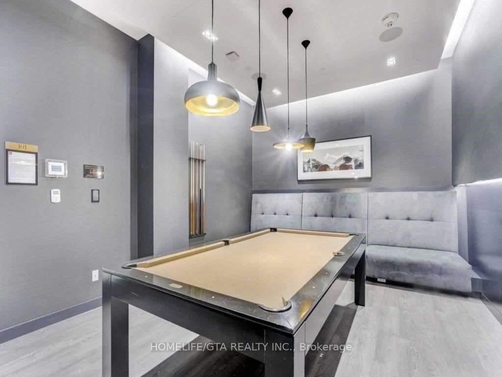 101 Erskine Avenue • #2005 • Toronto, ON photo 20