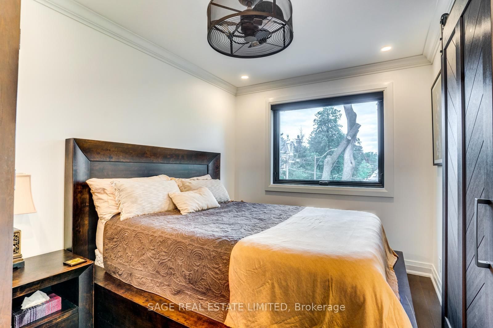 156 Craighurst Avenue • Toronto, ON photo 19