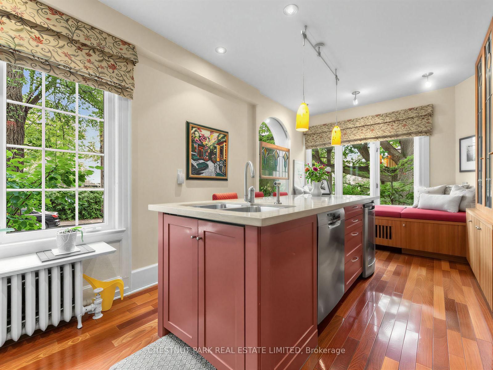 28 Clifton Road • Toronto, ON photo 13