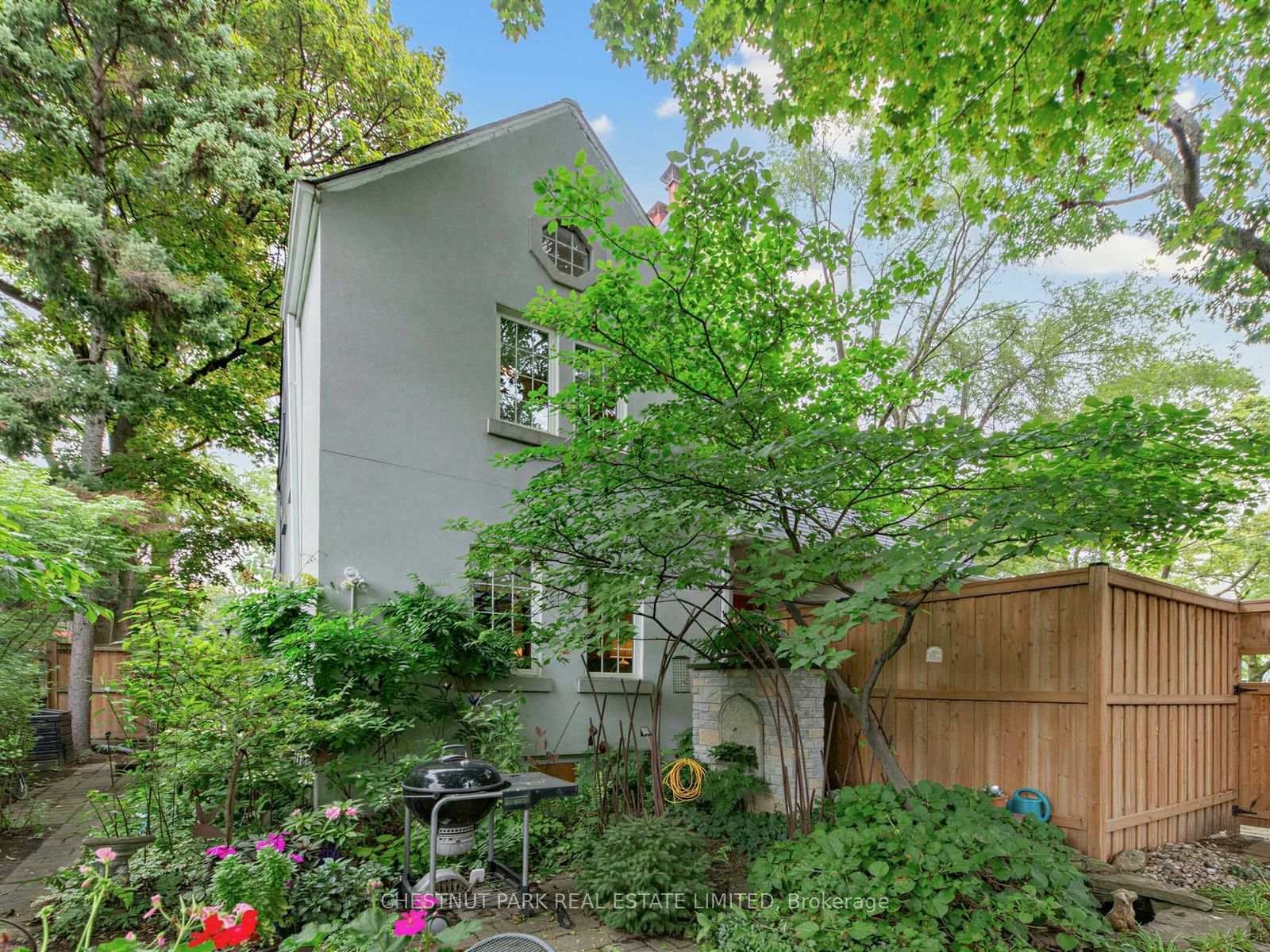 28 Clifton Road • Toronto, ON photo 38