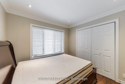 22 Banstock Drive • Toronto, ON photo 6