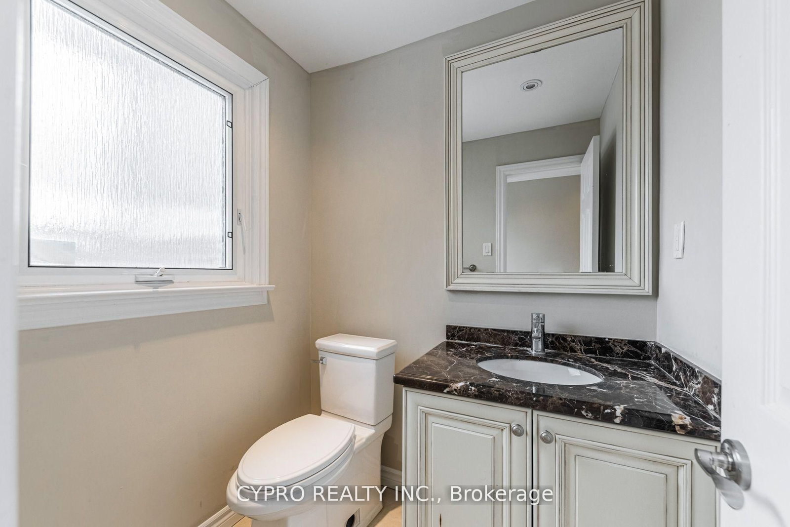 22 Banstock Drive • Toronto, ON photo 9