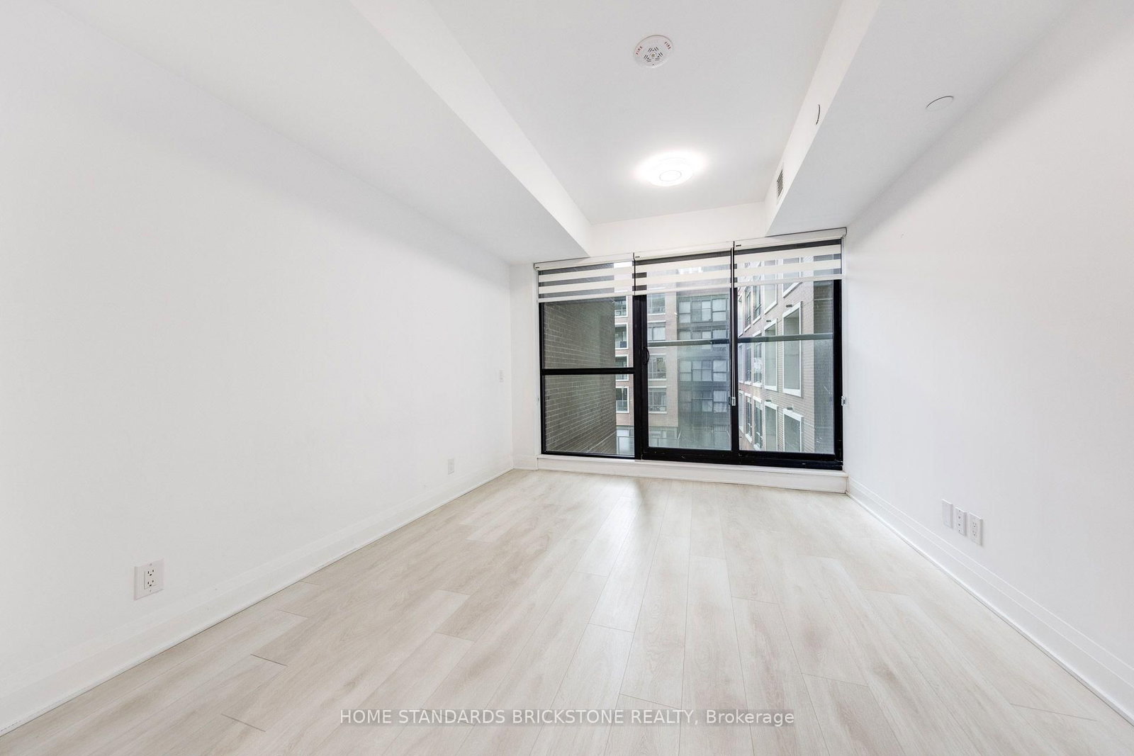 33 Frederick Todd Way • #429 • Toronto, ON photo 11