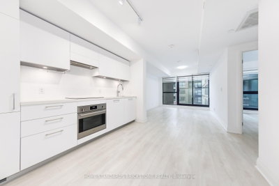 33 Frederick Todd Way • #429 • Toronto, ON photo 8