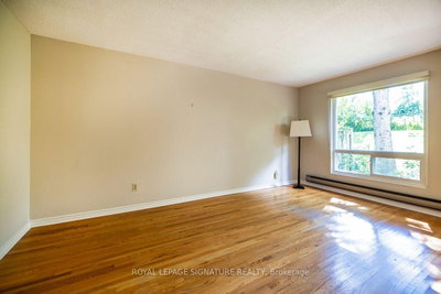 62 Thorny Vineway • Toronto, ON photo 4