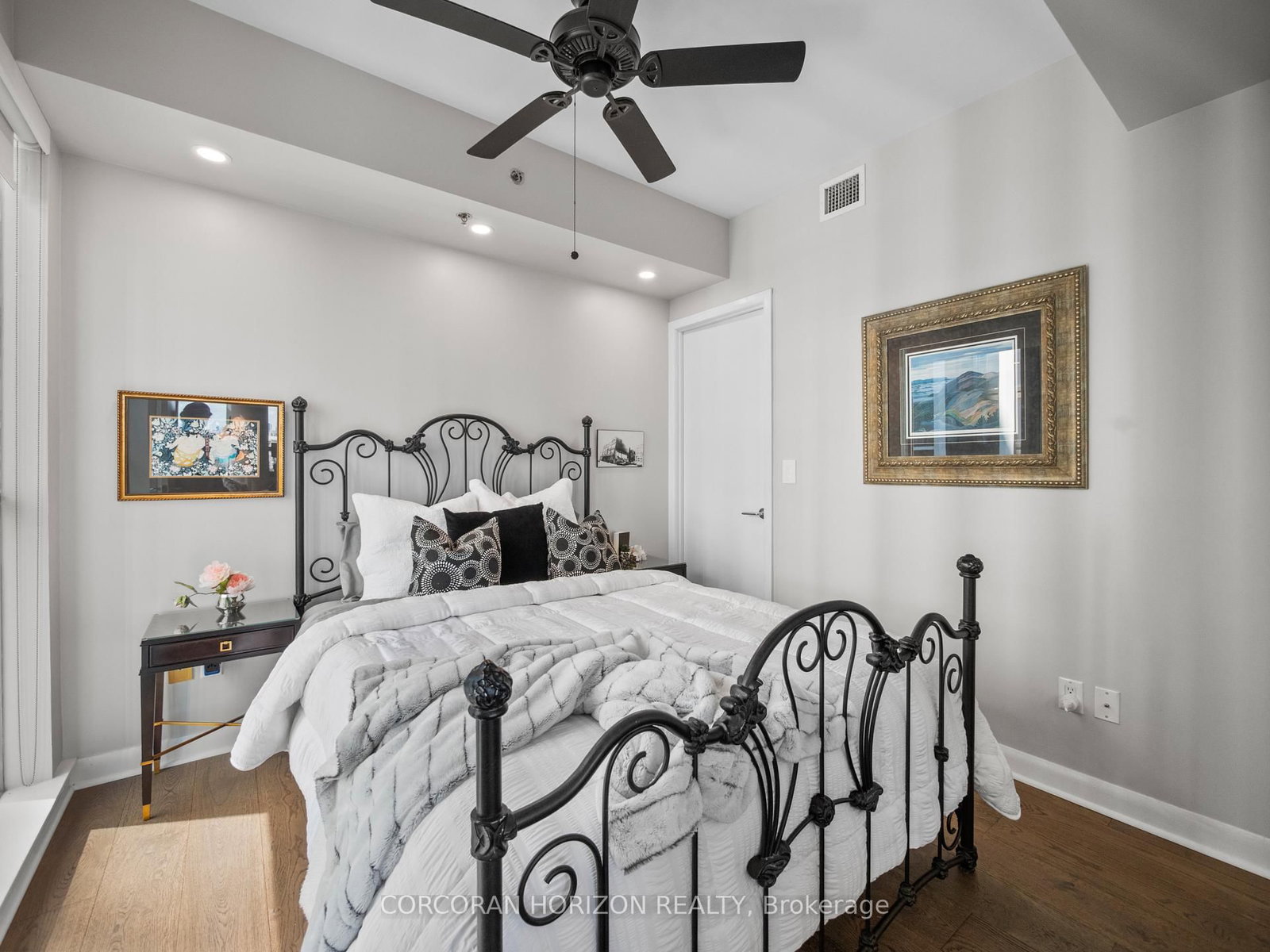 375 King Street W • #2509 • Toronto, ON photo 16