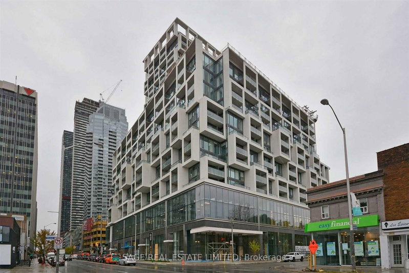 1126 - 8 Hillsdale Avenue