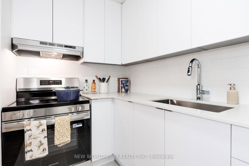 503 - 101 Roehampton Avenue