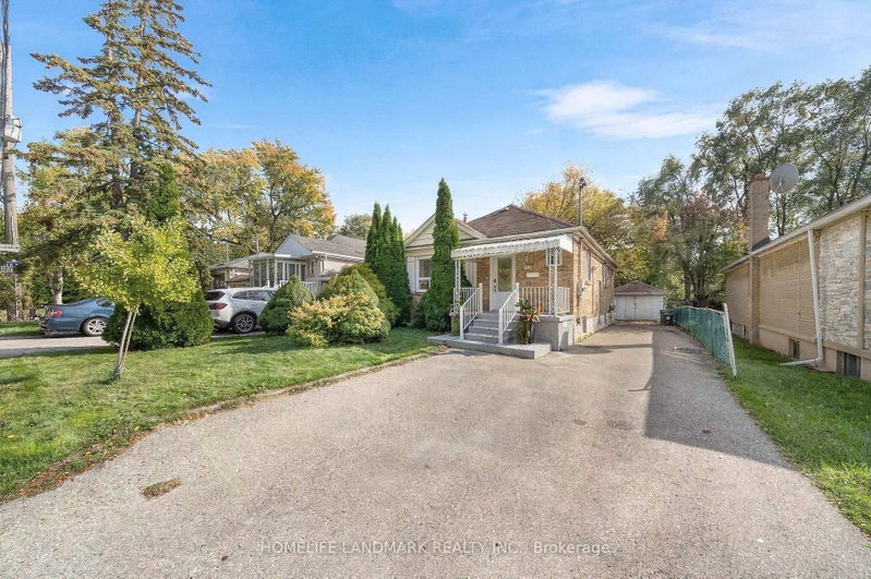 69 Nipigon Avenue