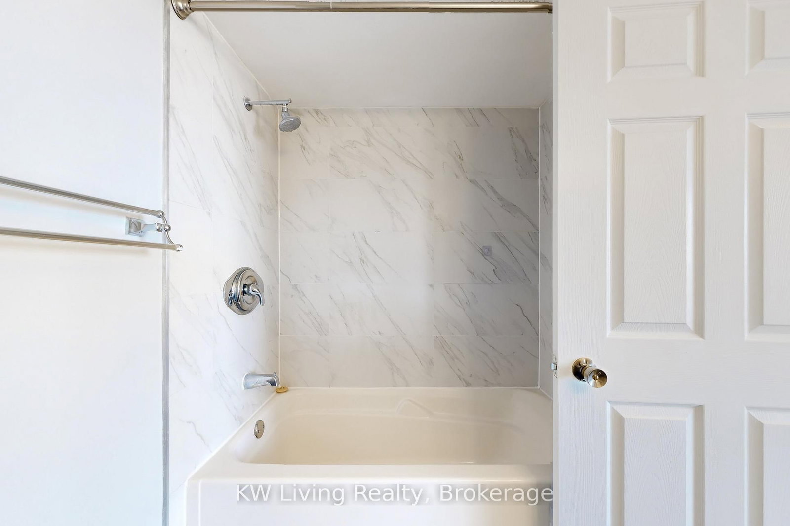 7 Concorde Place • #2309 • Toronto, ON photo 11