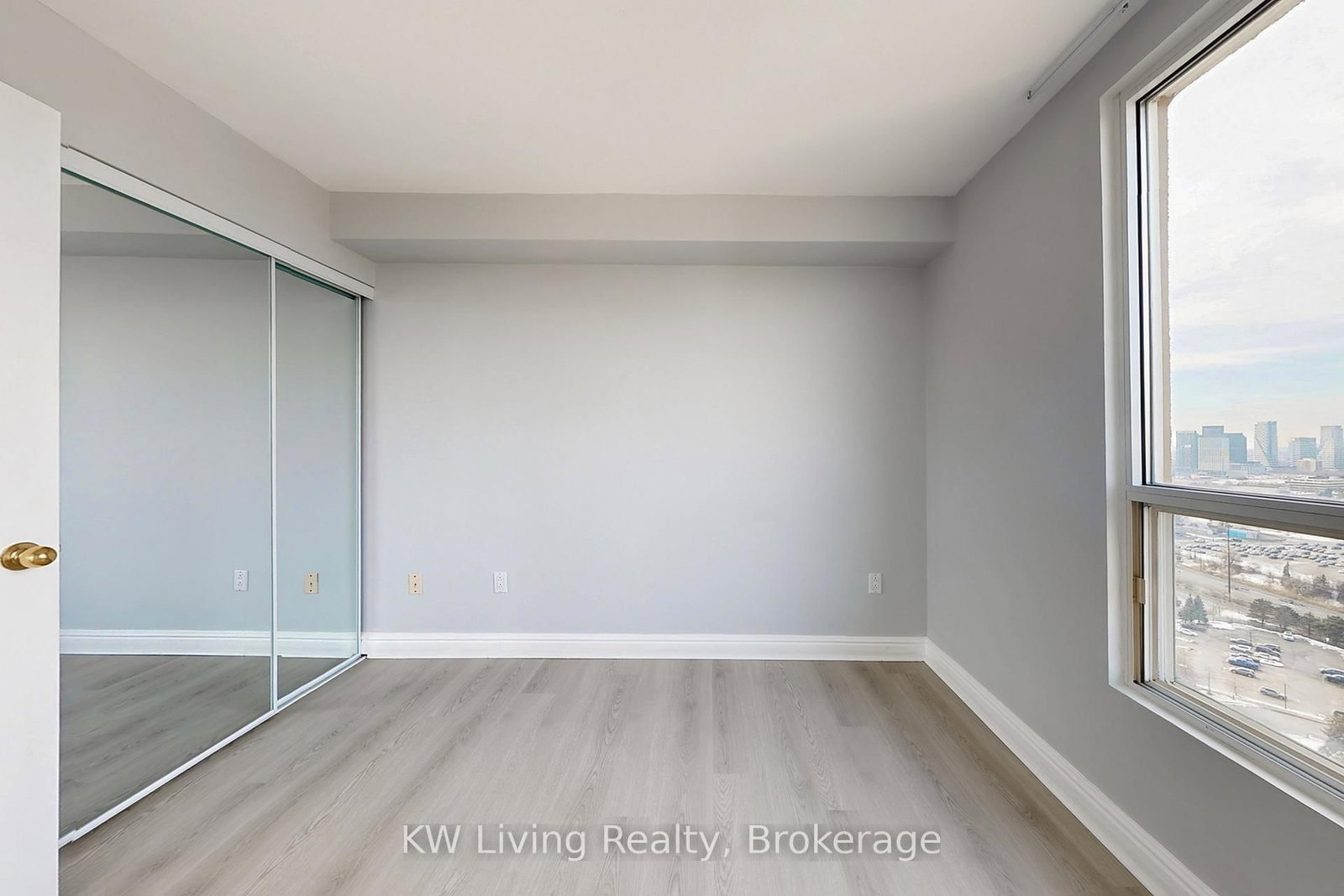 7 Concorde Place • #2309 • Toronto, ON photo 9