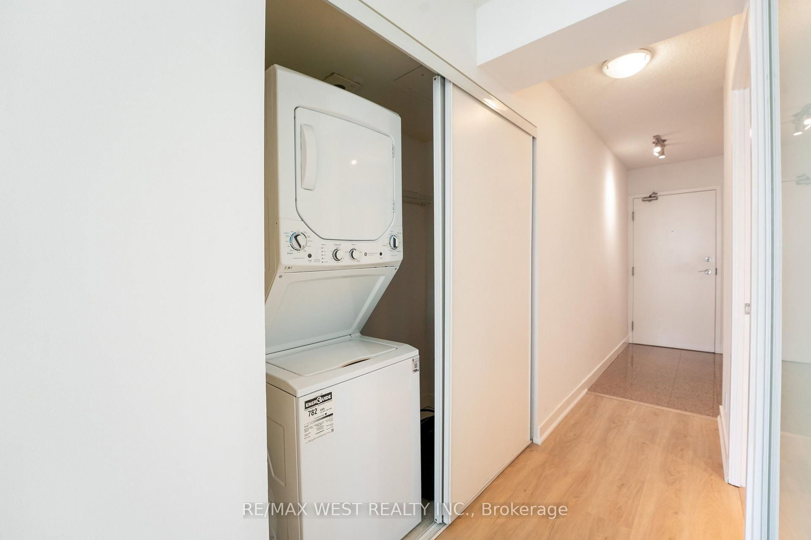 373 Front Street • #2509 • Toronto, ON photo 20