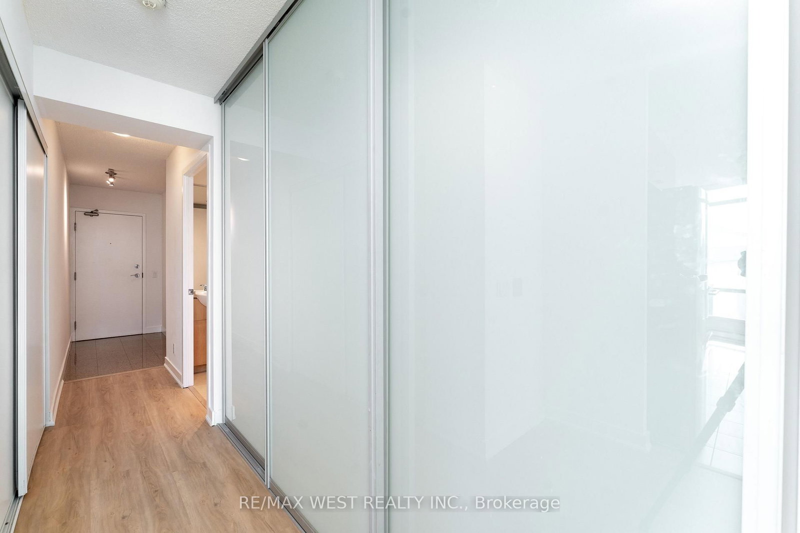 373 Front Street • #2509 • Toronto, ON photo 23