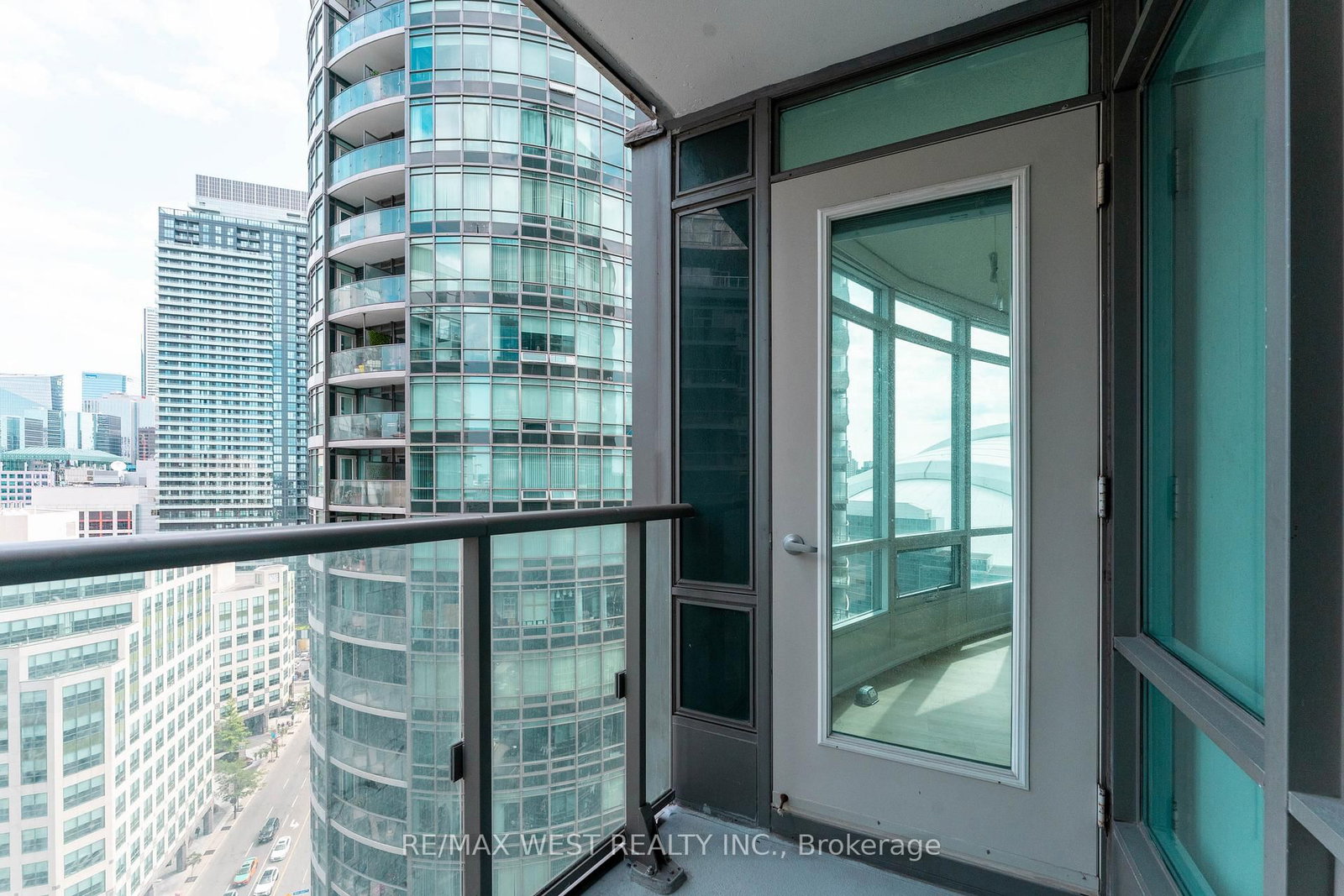 373 Front Street • #2509 • Toronto, ON photo 38