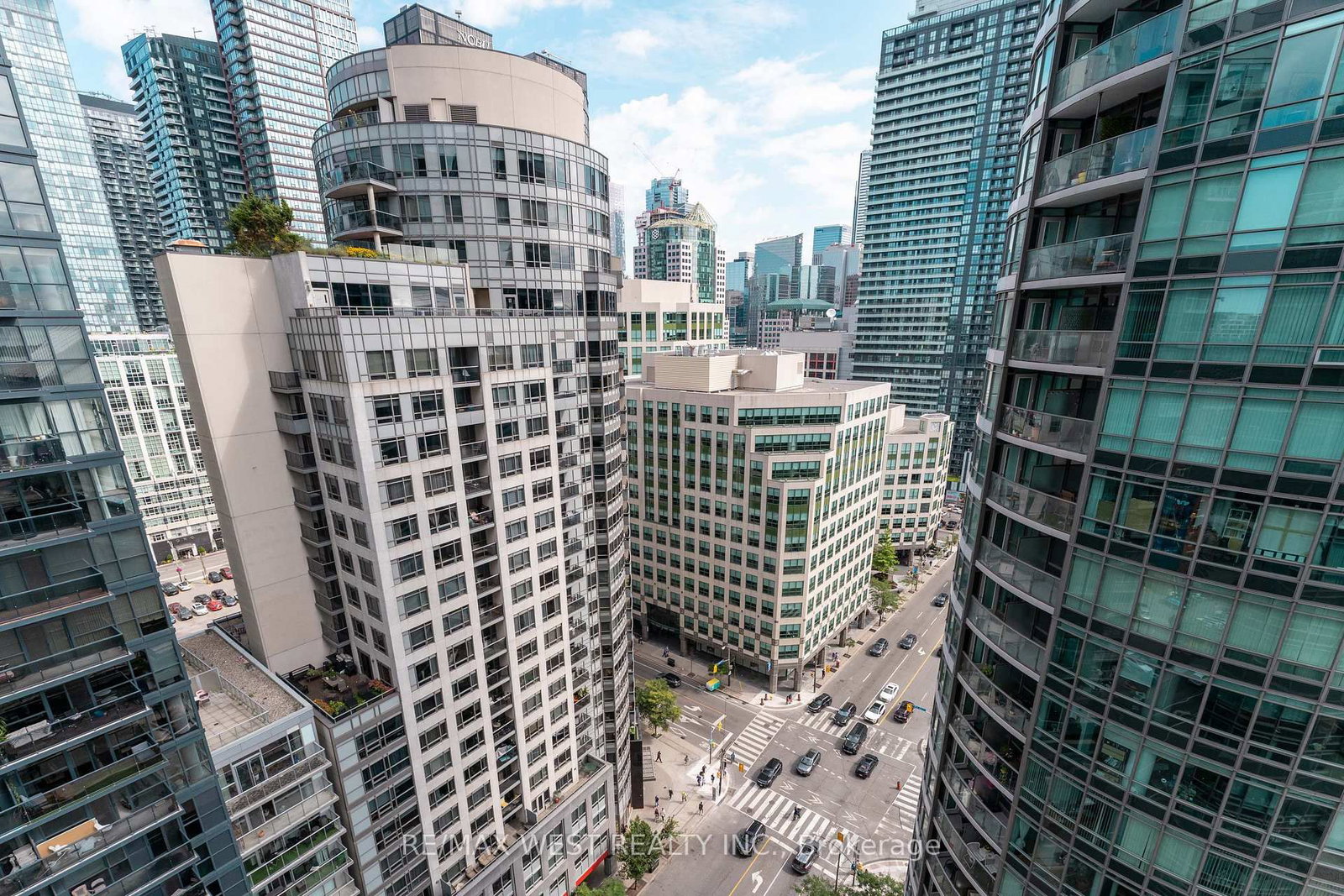 373 Front Street • #2509 • Toronto, ON photo 40
