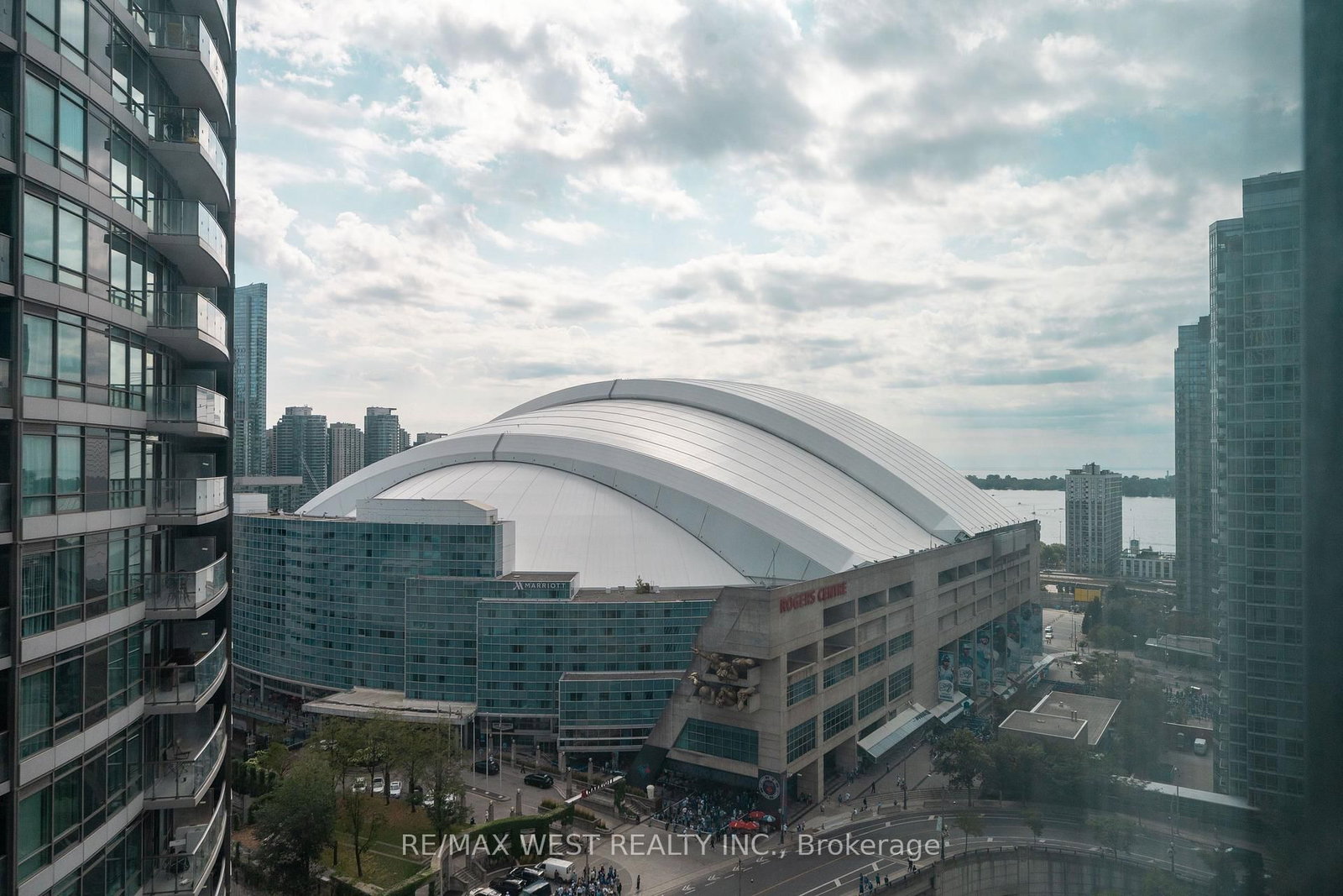 373 Front Street • #2509 • Toronto, ON photo 42