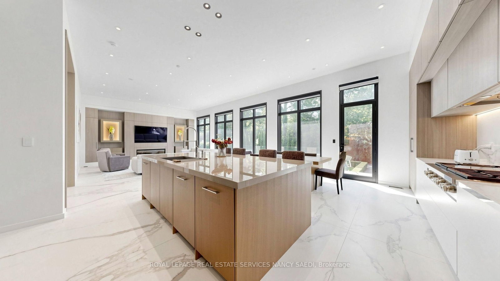 474 Russell Hill Road • Toronto, ON photo 17