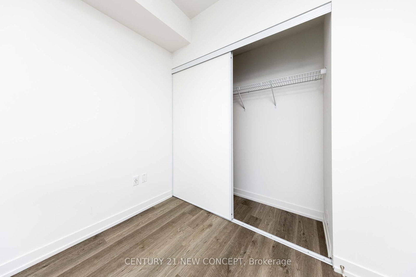 55 Cooper Street • #7702 • Toronto, ON photo 10
