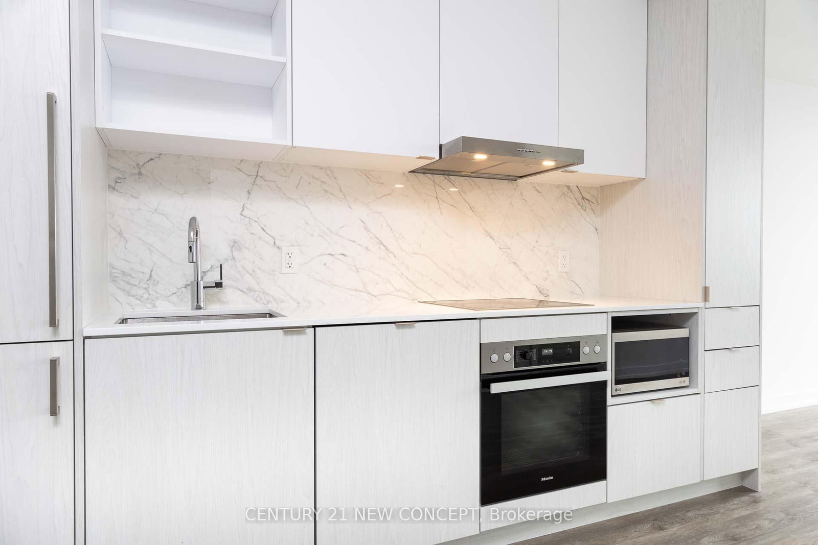 55 Cooper Street • #7702 • Toronto, ON photo 16