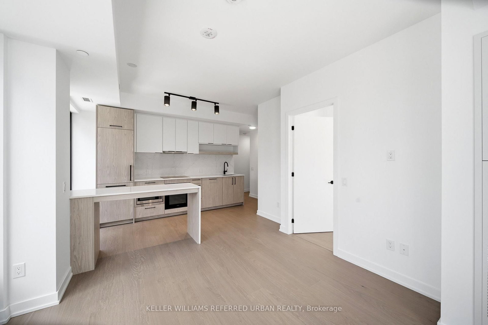 89 Montclair Avenue • #1525 • Toronto, ON photo 10
