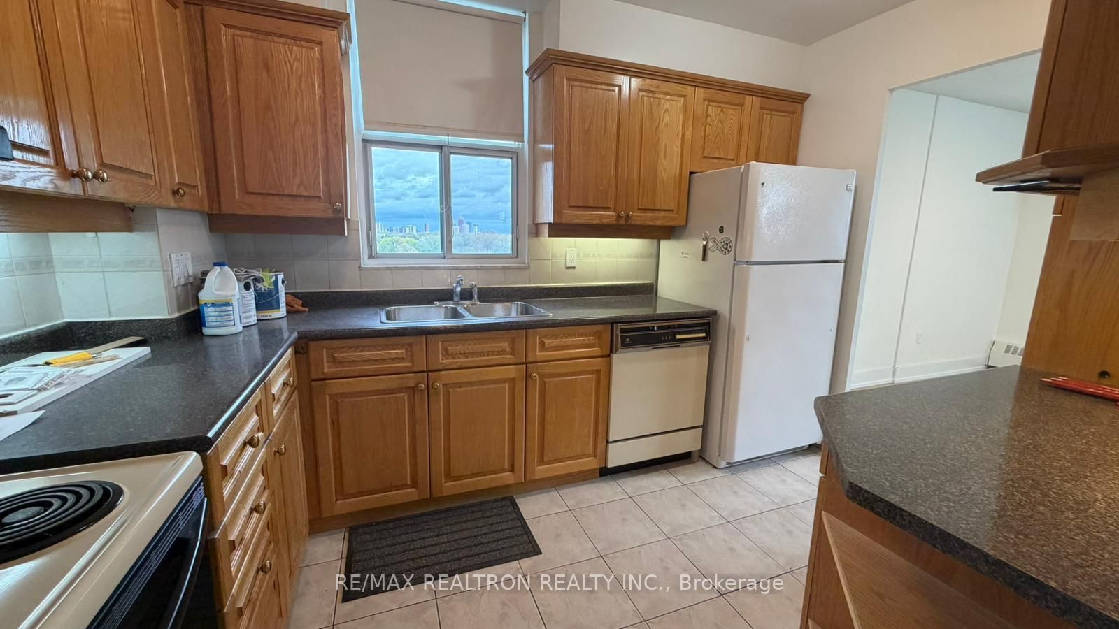 15 Vicora Linkway • #903 • Toronto, ON photo 11