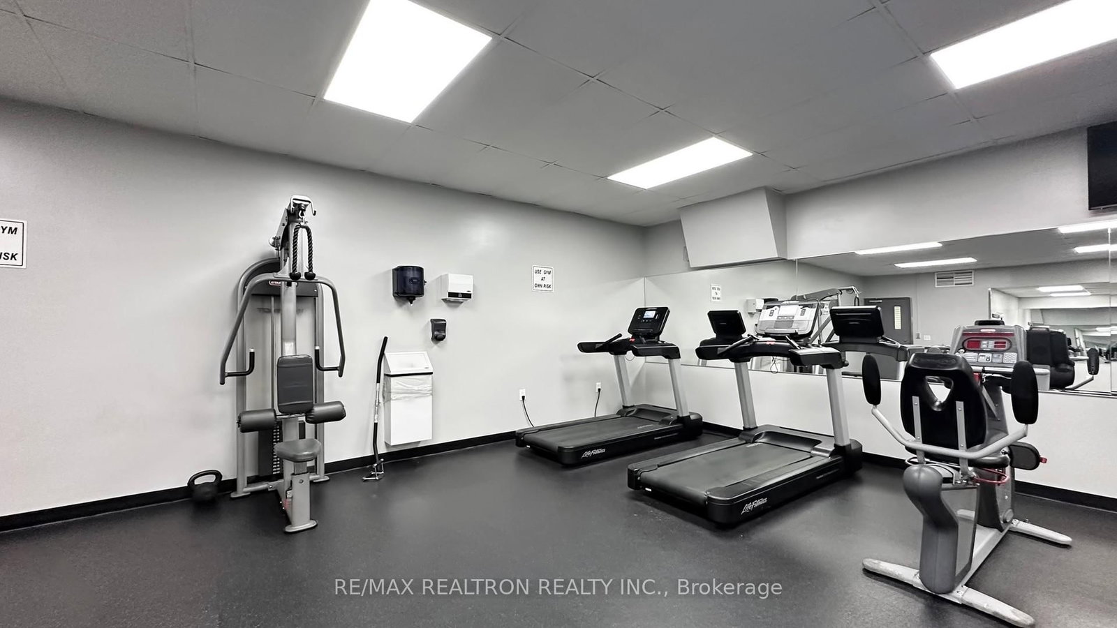 15 Vicora Linkway • #903 • Toronto, ON photo 29
