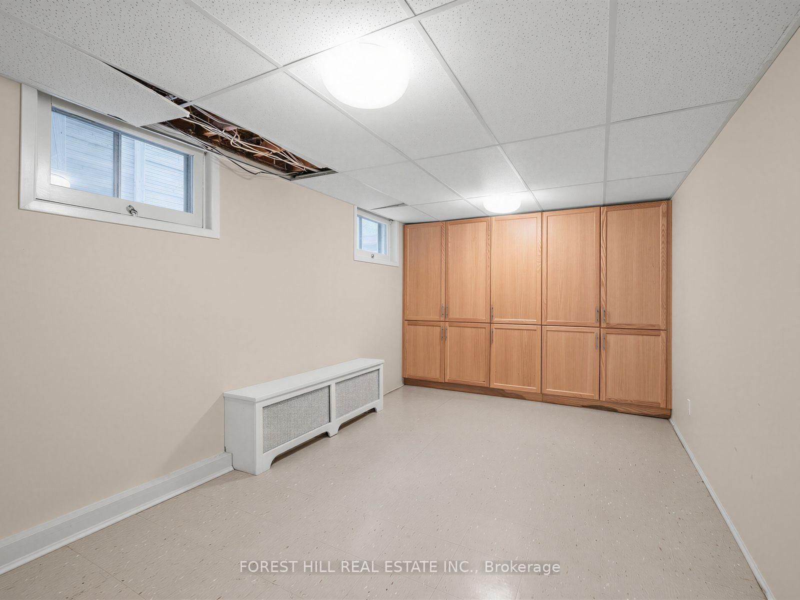 552 St Clements Avenue • Toronto, ON photo 36