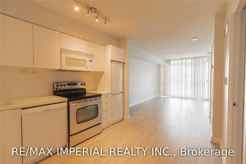 637 - 15 Iceboat Terrace