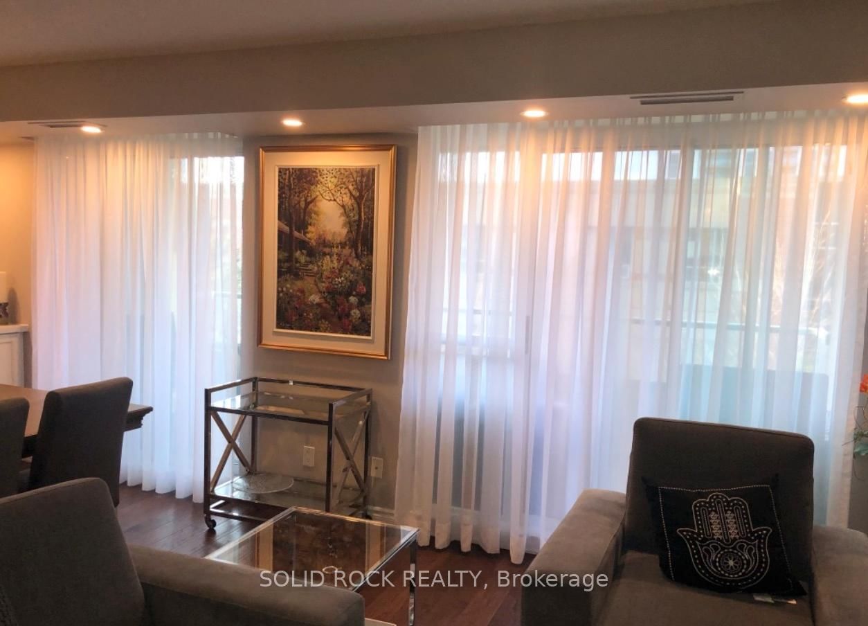 8 Covington Road N • #408 • Toronto, ON photo 11