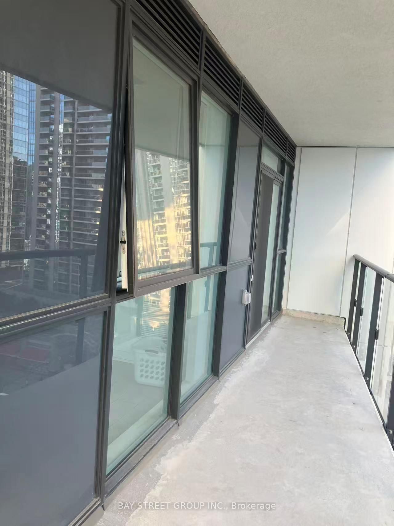 4955 Yonge Street • #919 • Toronto, ON photo 21