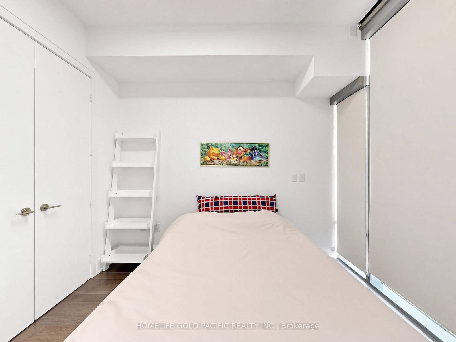 39 Queens Quay E • #732 • Toronto, ON photo 18
