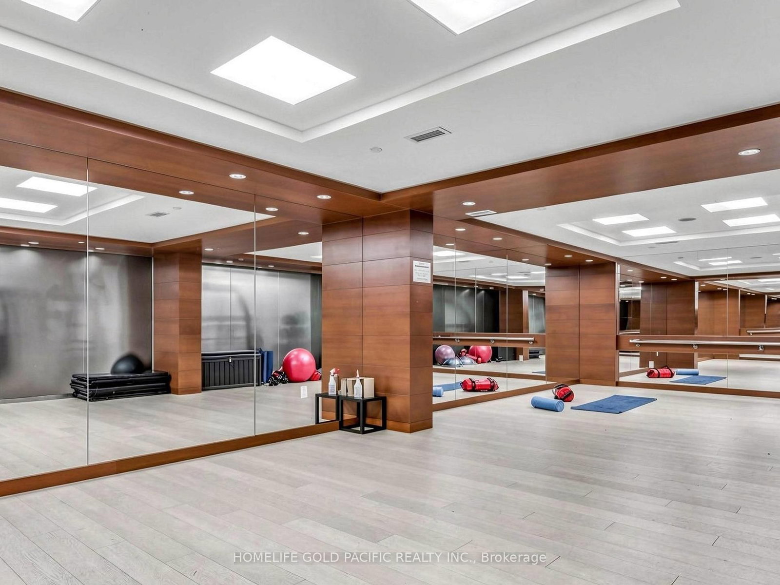 39 Queens Quay E • #732 • Toronto, ON photo 31