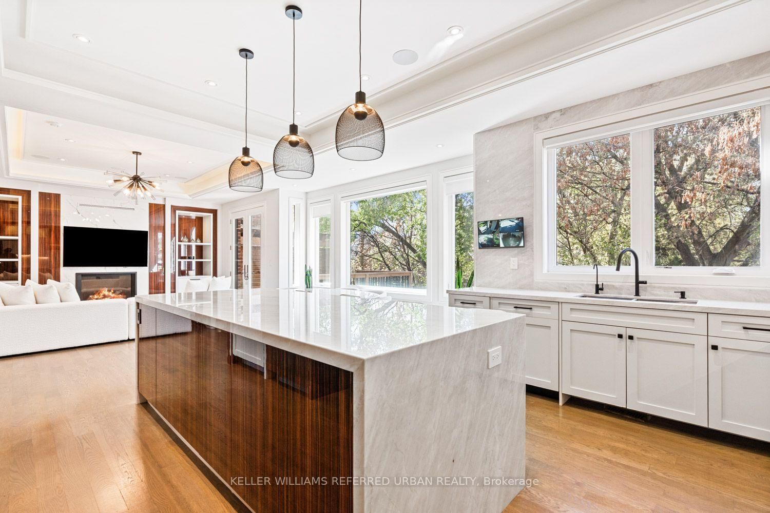 90 Glen Rush Boulevard • Toronto, ON photo 12