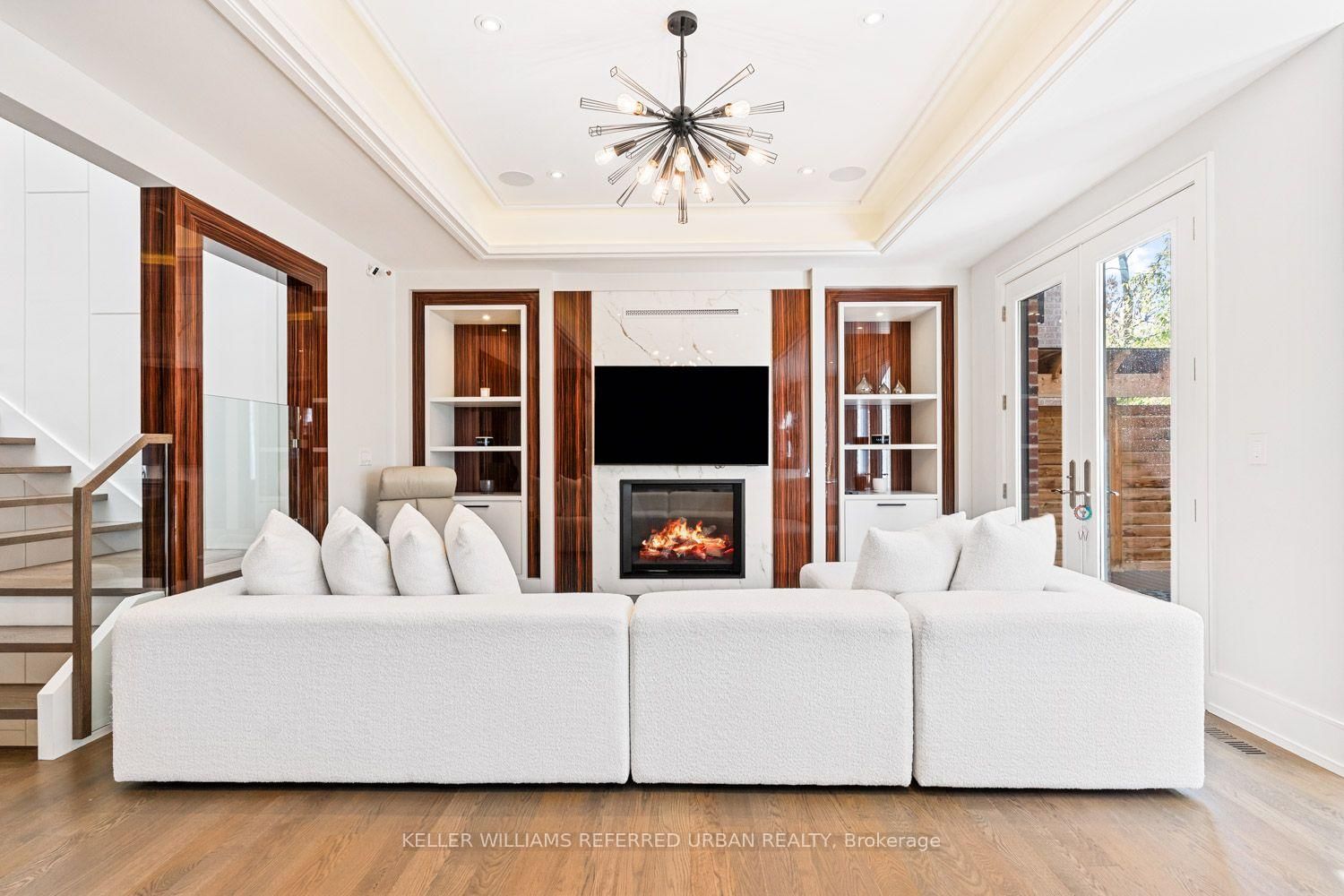 90 Glen Rush Boulevard • Toronto, ON photo 13