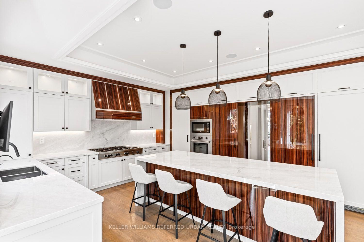 90 Glen Rush Boulevard • Toronto, ON photo 9