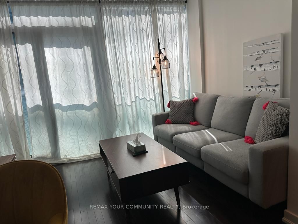 14 York Street • #1709 • Toronto, ON photo 9
