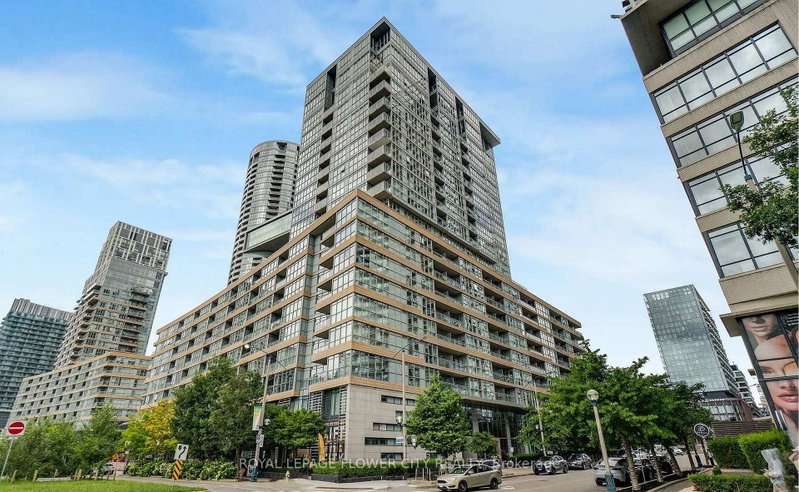 355 - 10 Capreol Court