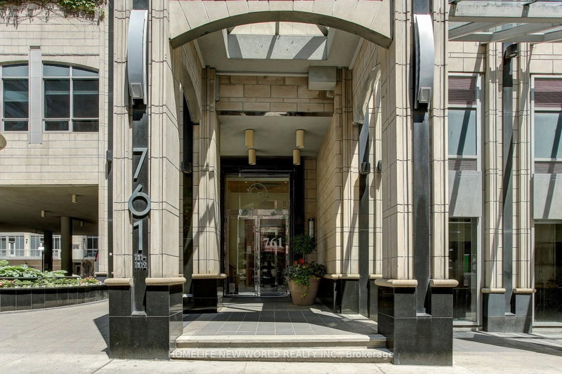 3305 - 761 Bay Street