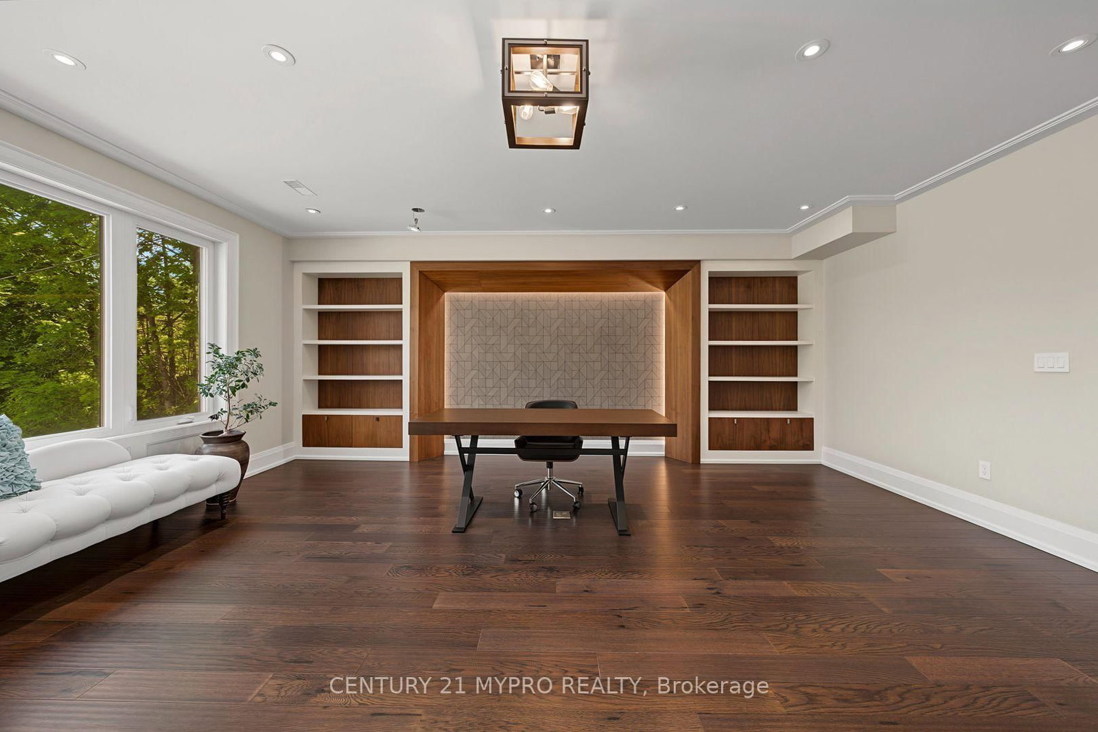 5 Glenelia Avenue • Toronto, ON photo 19
