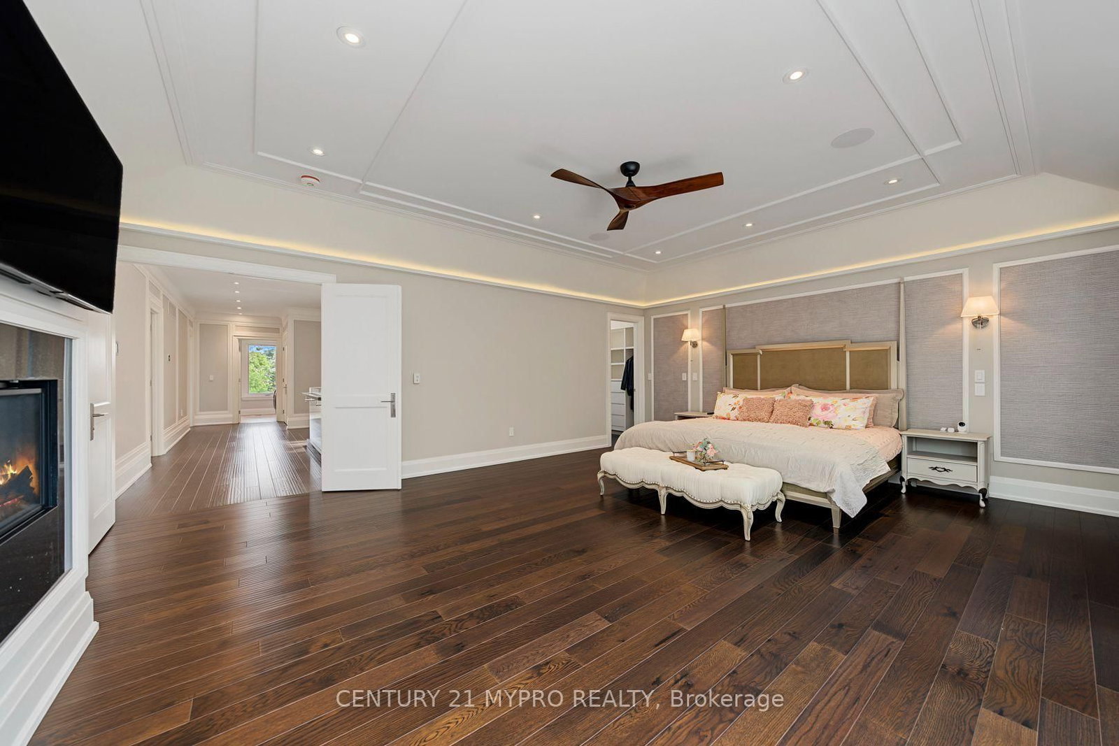 5 Glenelia Avenue • Toronto, ON photo 23